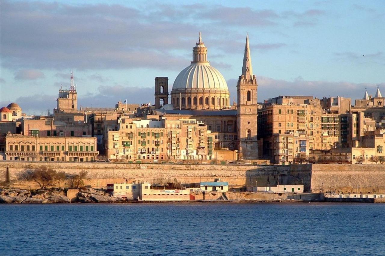 Modern Family Holiday Retreat In Gzira Sliema Exterior foto