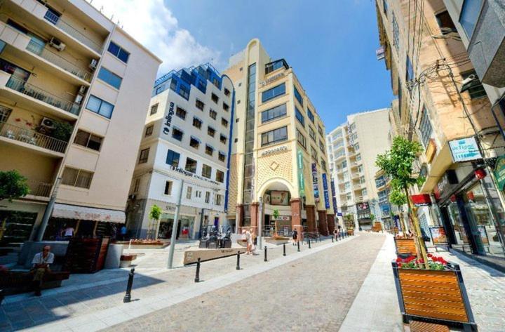 Modern Family Holiday Retreat In Gzira Sliema Exterior foto